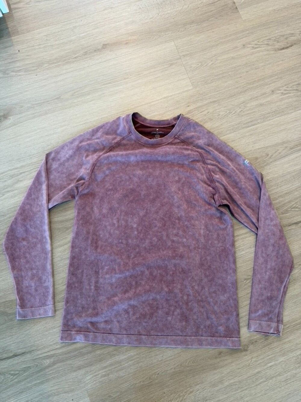 Fabletics The Training Day Long Sleeve Tee Heathered Red Medium